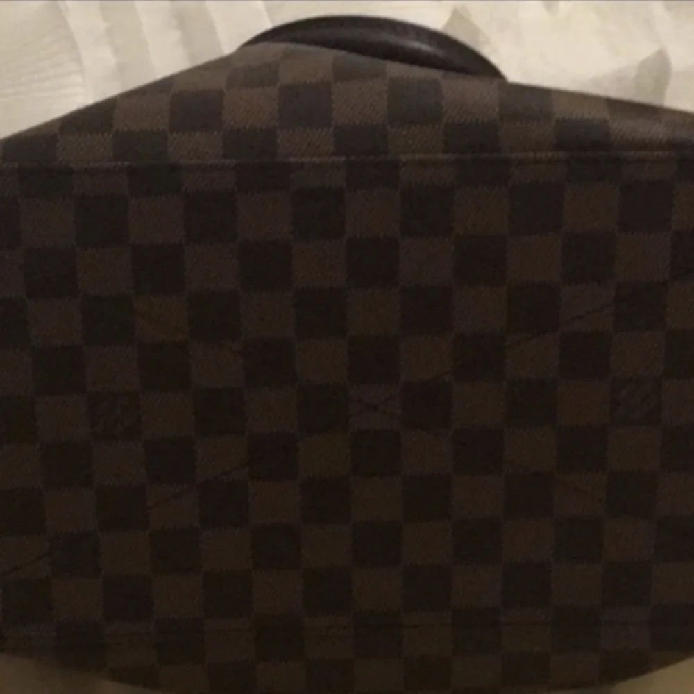 Authentic Louis Vuitton Siena GM Tote - Picture 7 of 9
